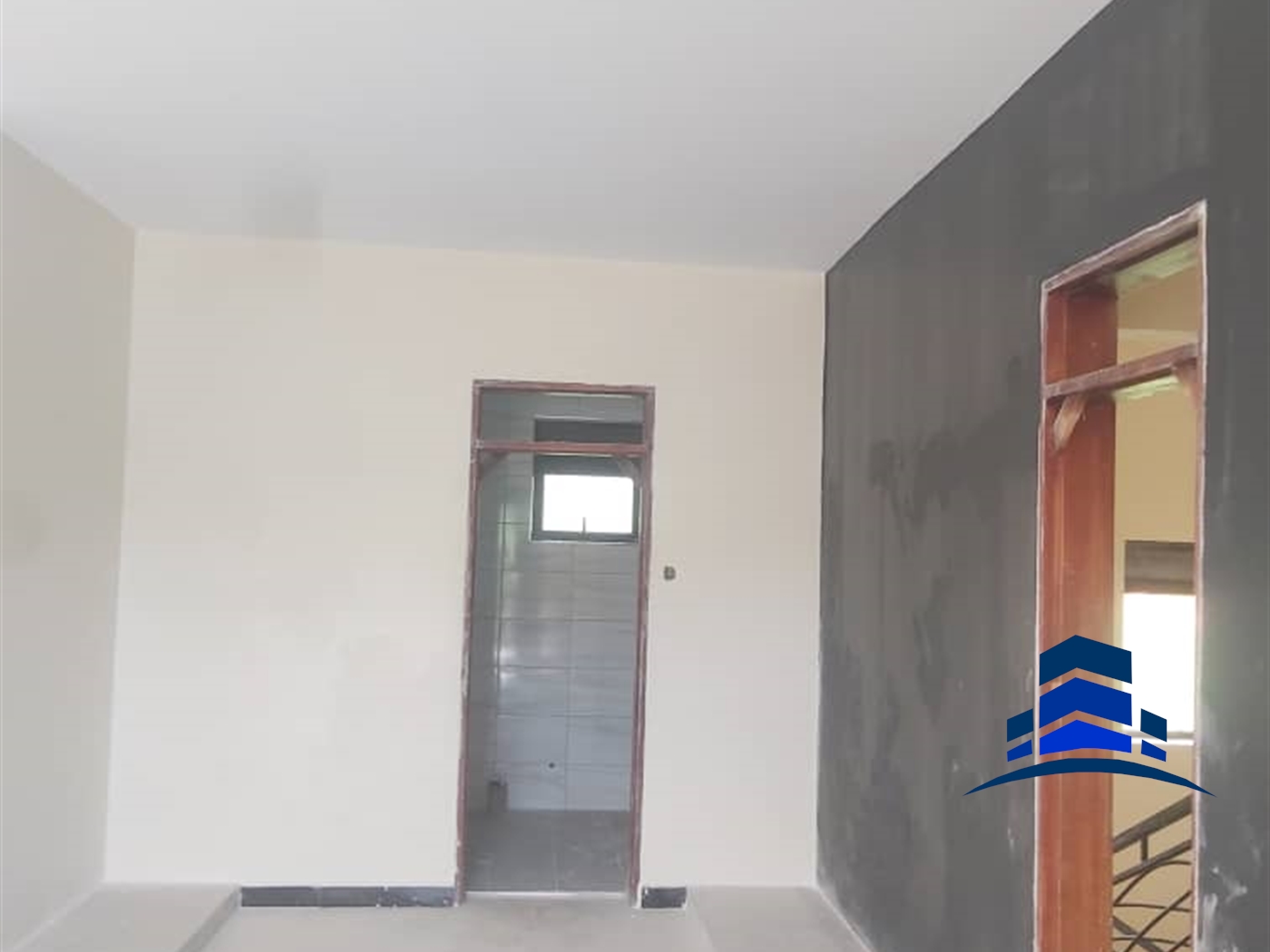 Storeyed house for sale in Kitende Wakiso