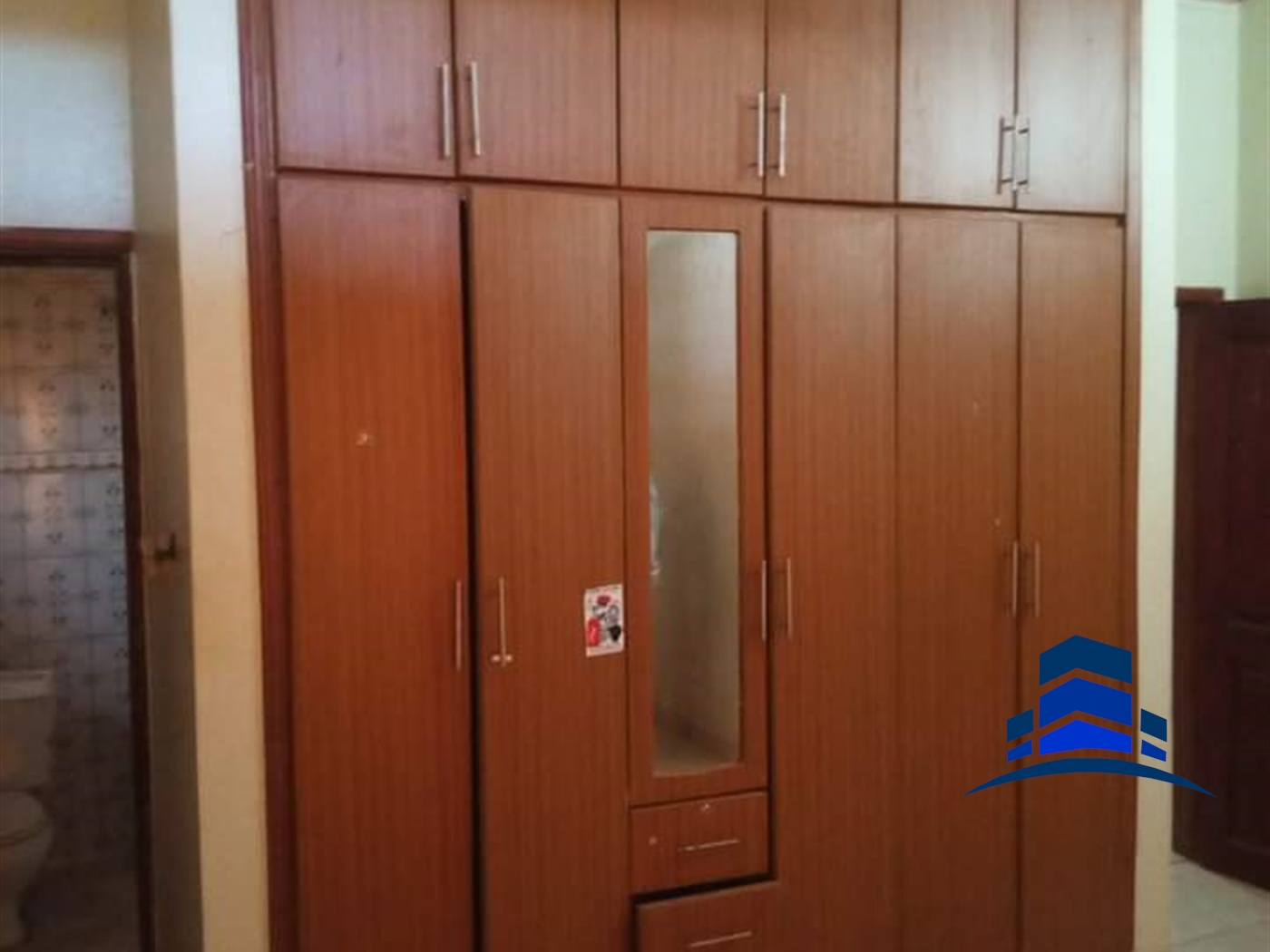 Bungalow for sale in Kiransasa Wakiso