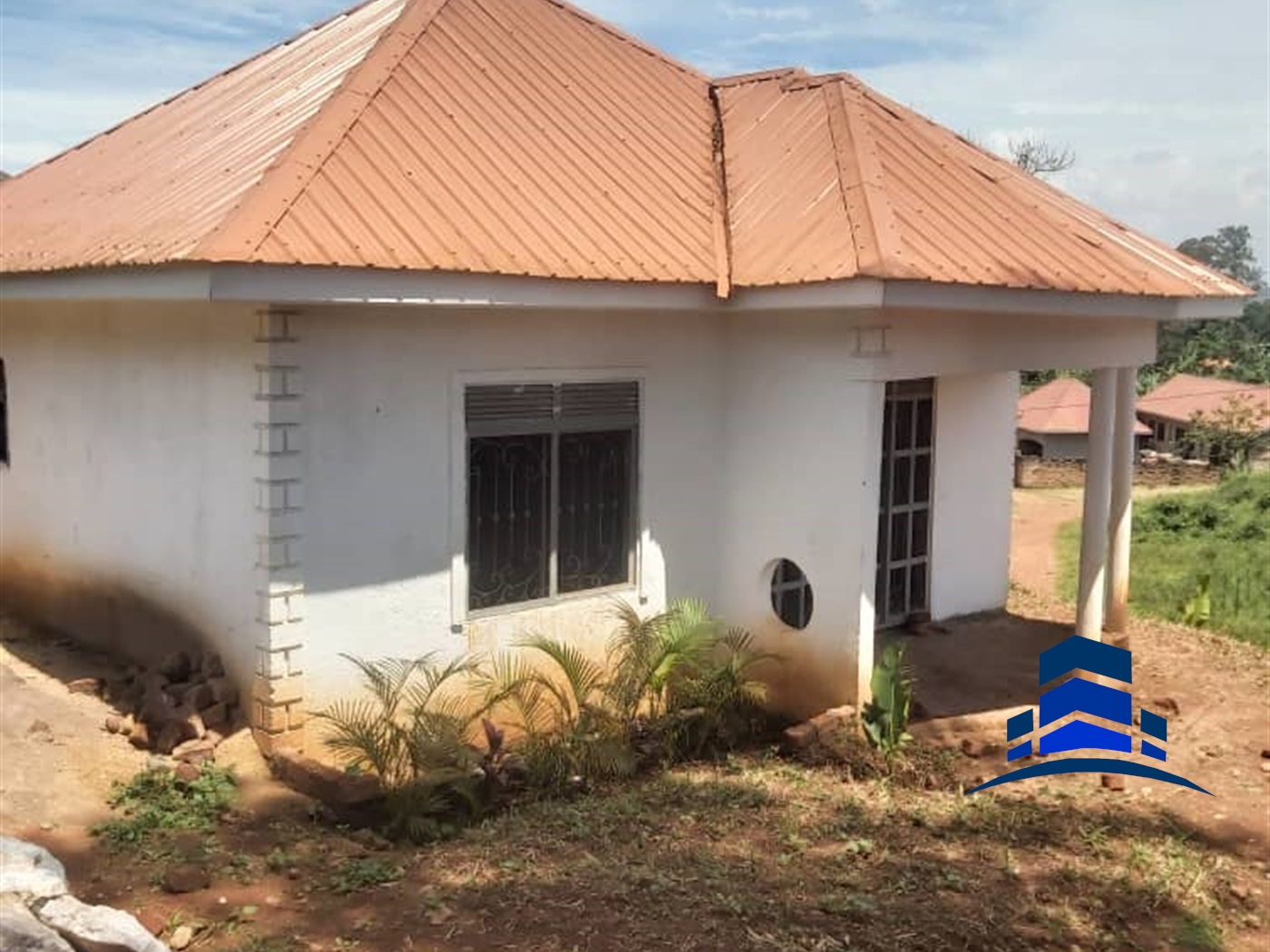 Bungalow for sale in Kitende Wakiso