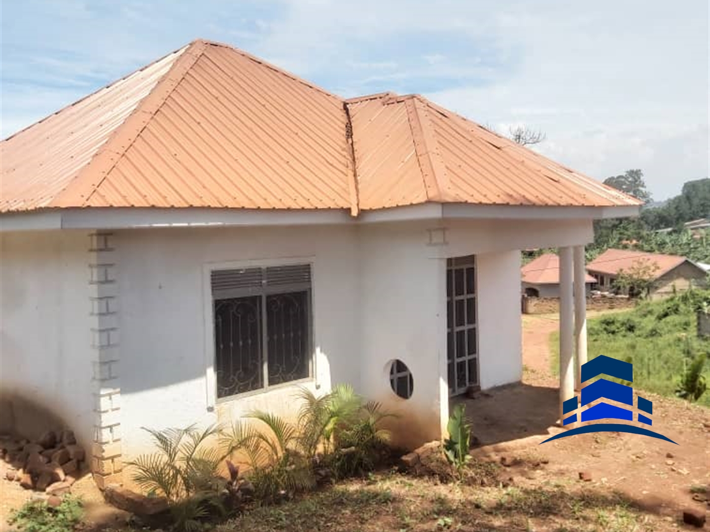 Bungalow for sale in Kitende Wakiso