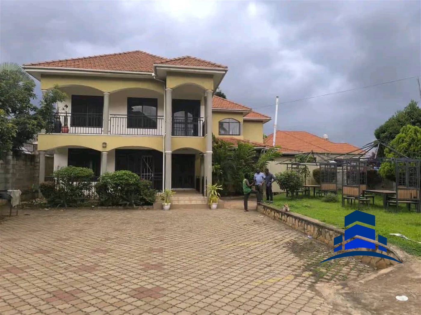 Mansion for sale in Munyonyo Kampala