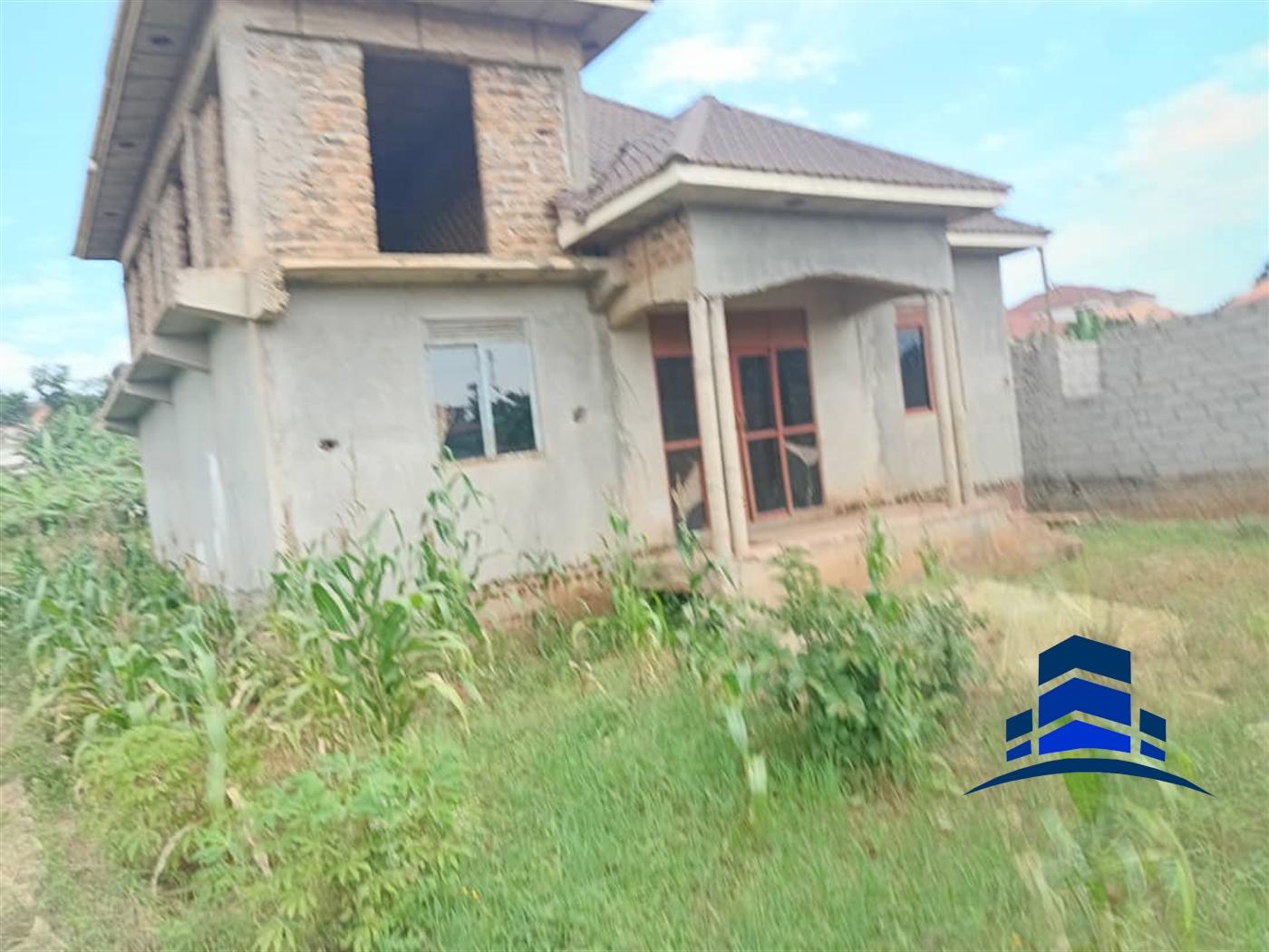 Penthouse for sale in Namugongo Wakiso