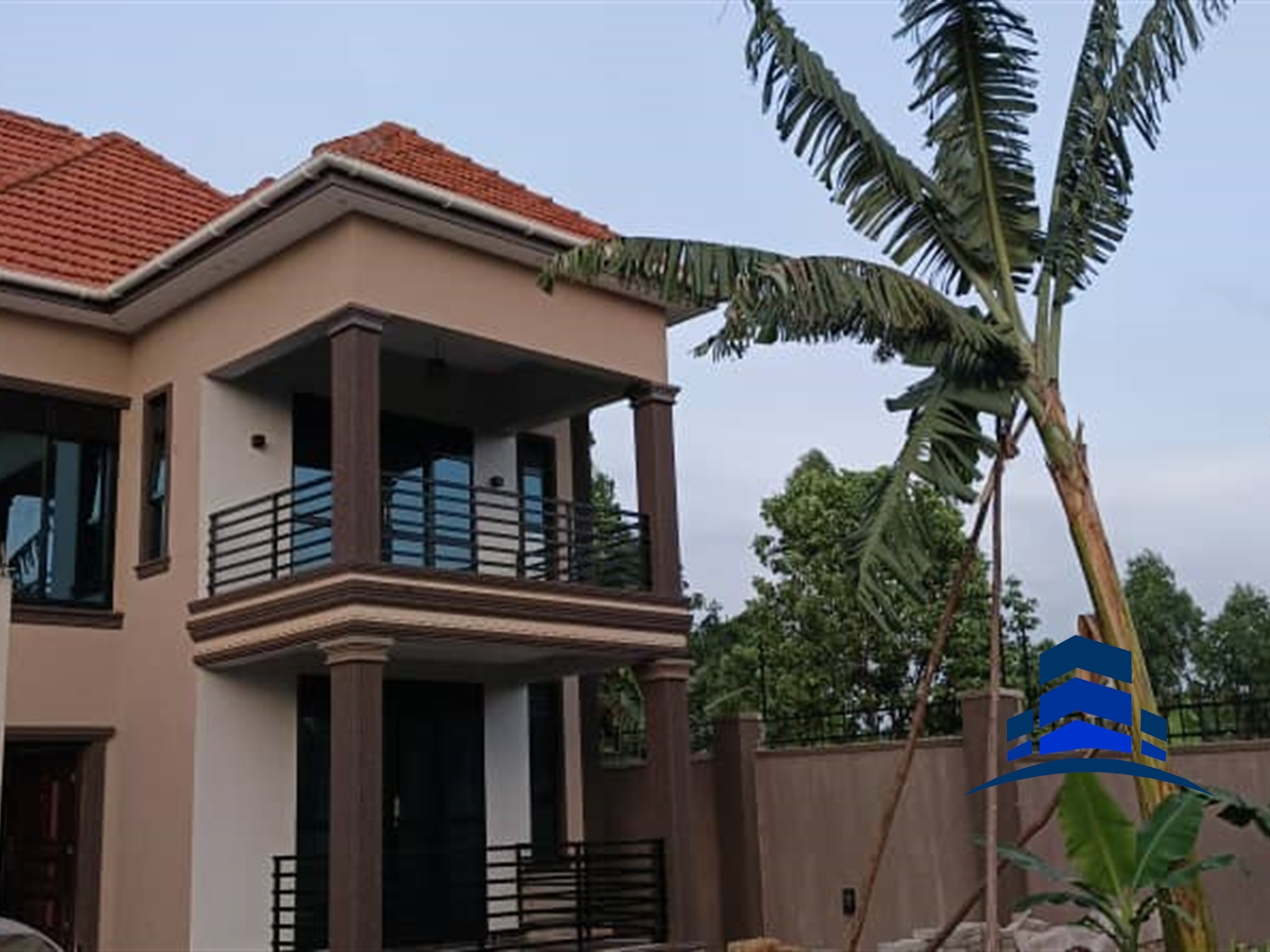 Mansion for sale in Kasangati Wakiso