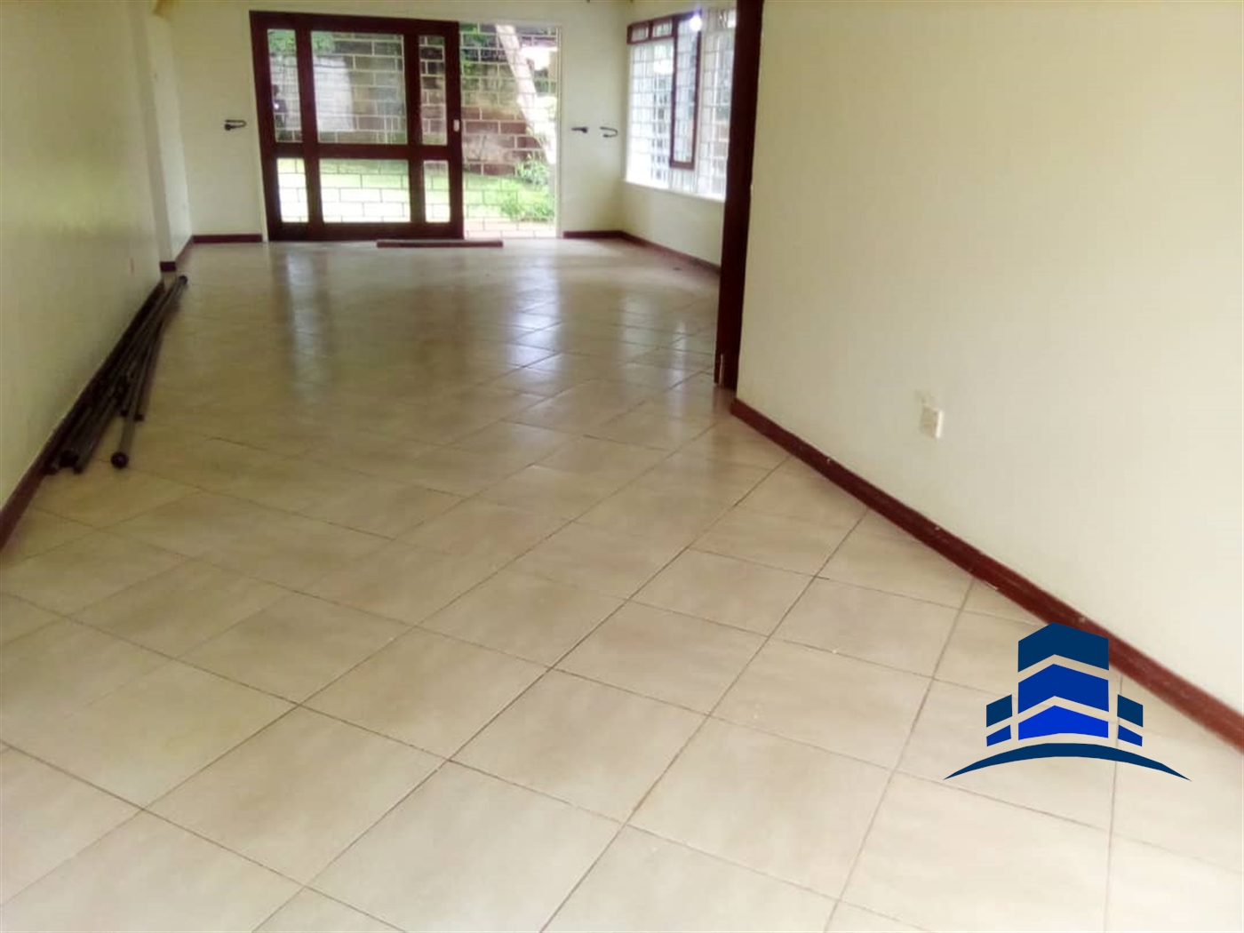 Storeyed house for rent in Muyenga Kampala