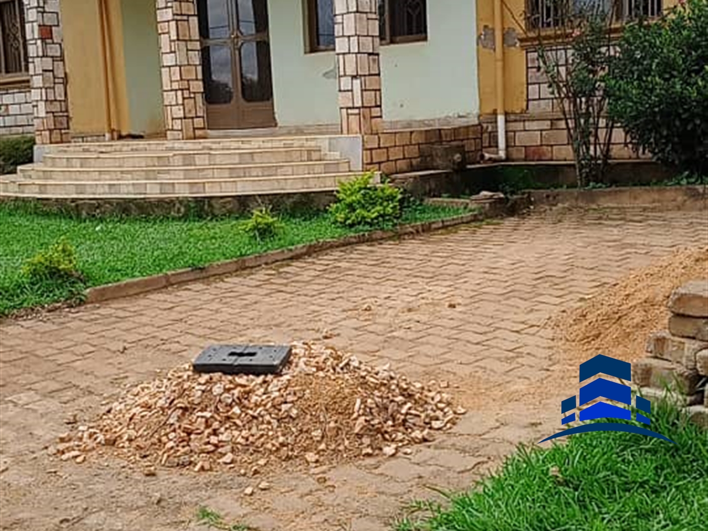 Bungalow for sale in Kasangati Wakiso