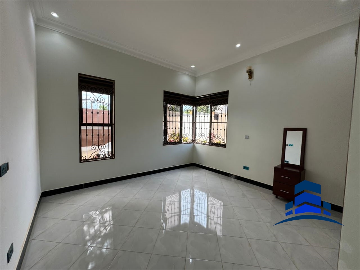 Bungalow for sale in Kira Wakiso