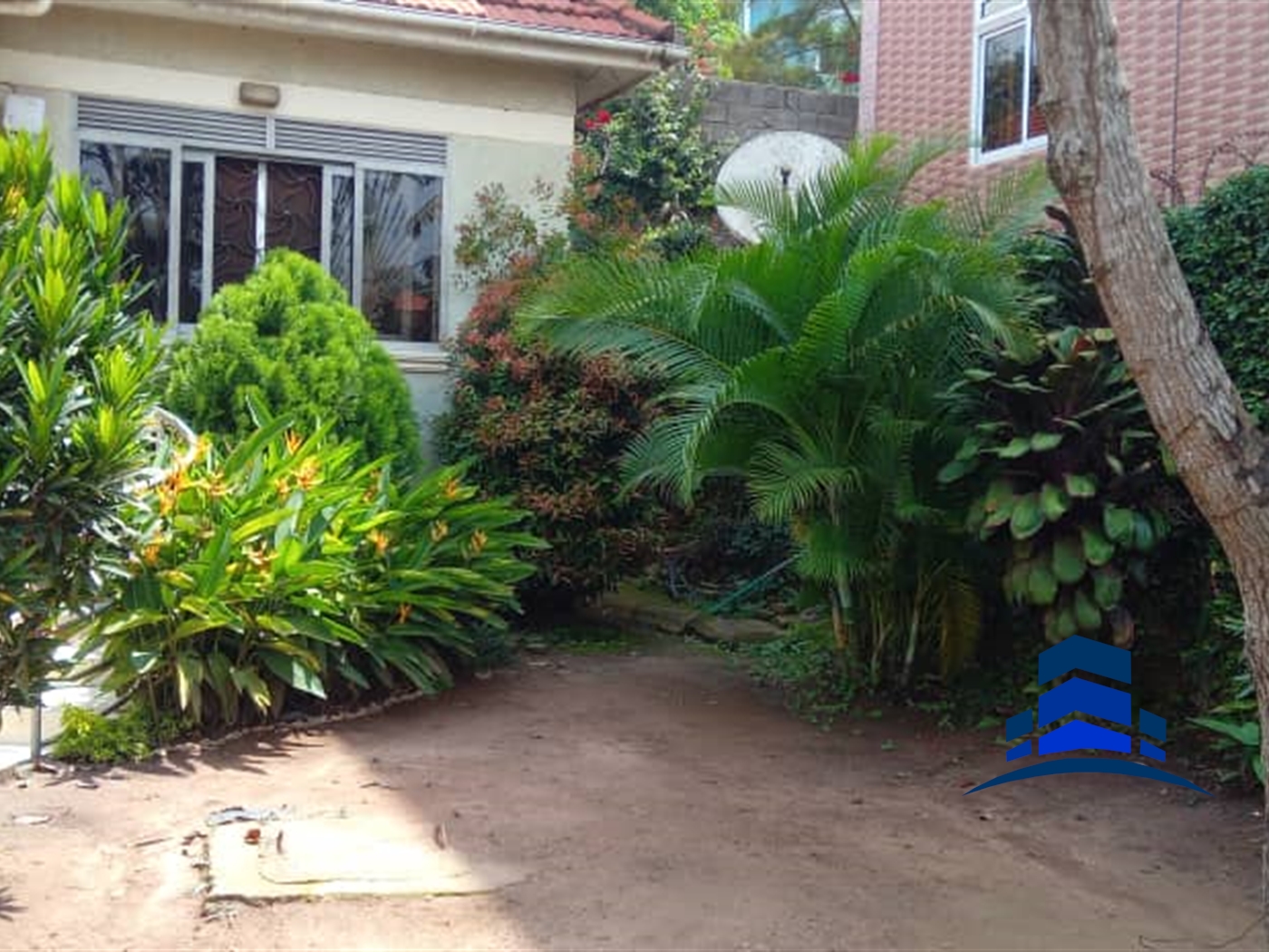 Bungalow for sale in Naalya Wakiso