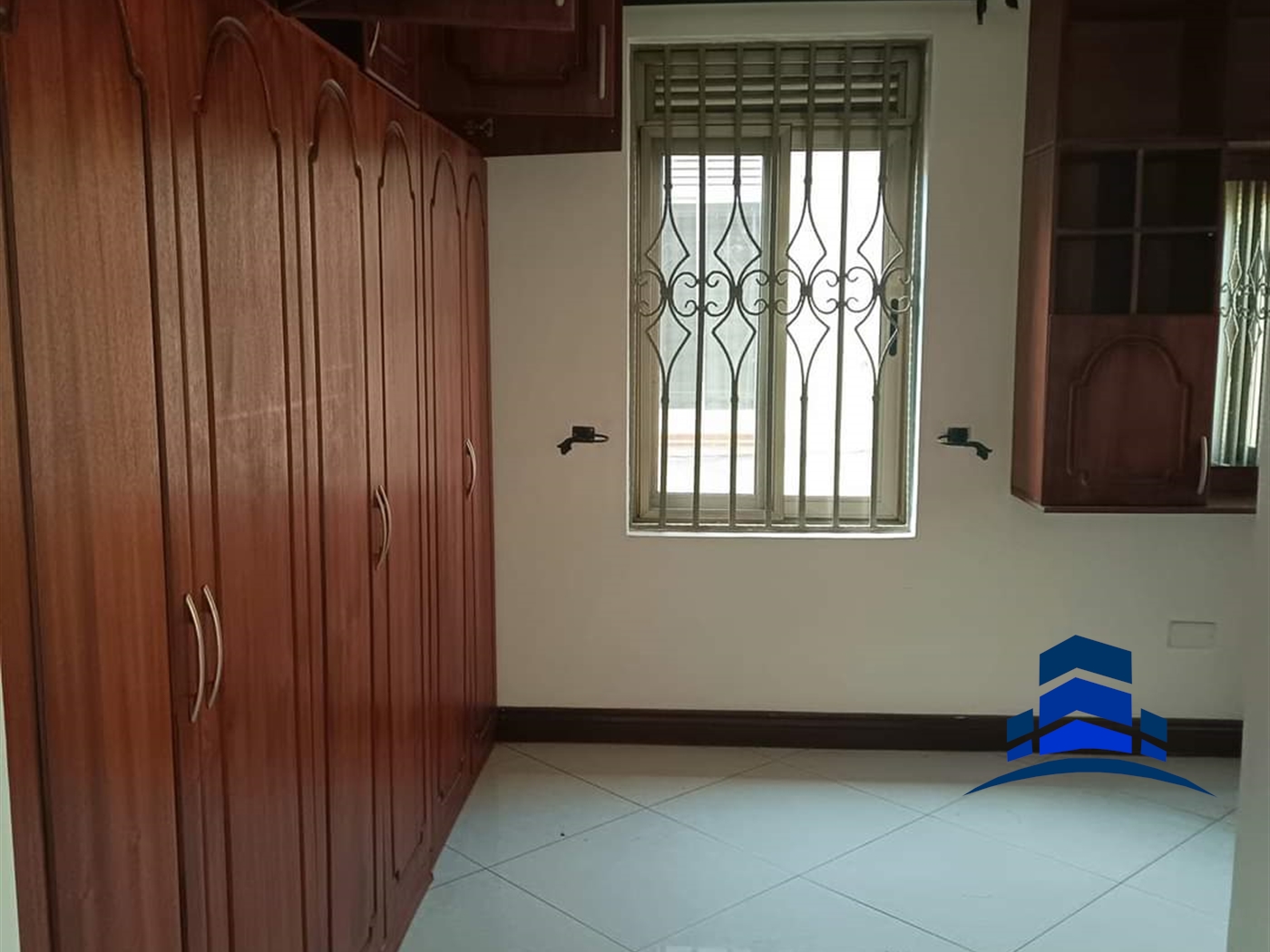 Mansion for rent in Butabika Kampala