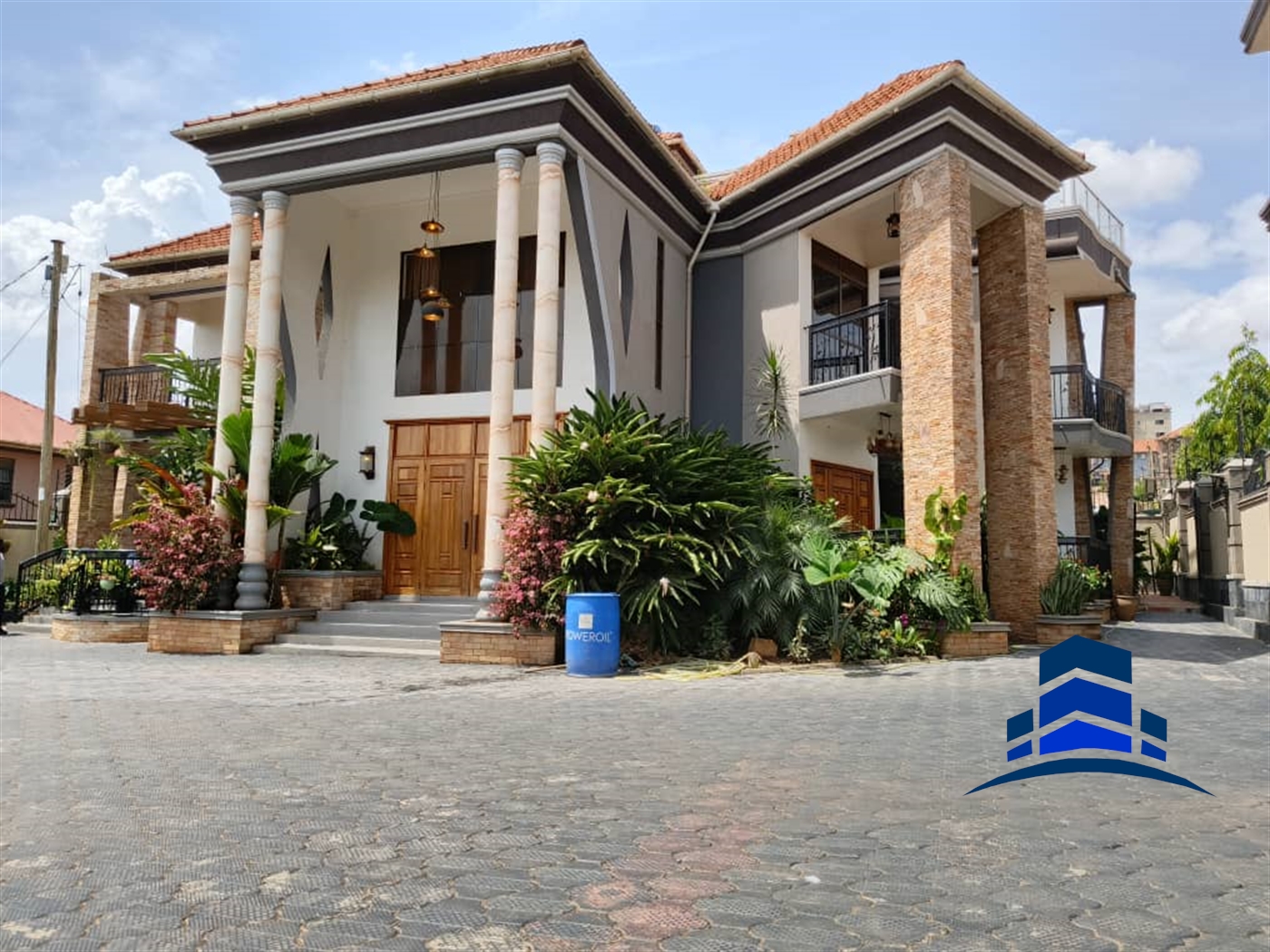 Mansion for sale in Kyanja Kampala