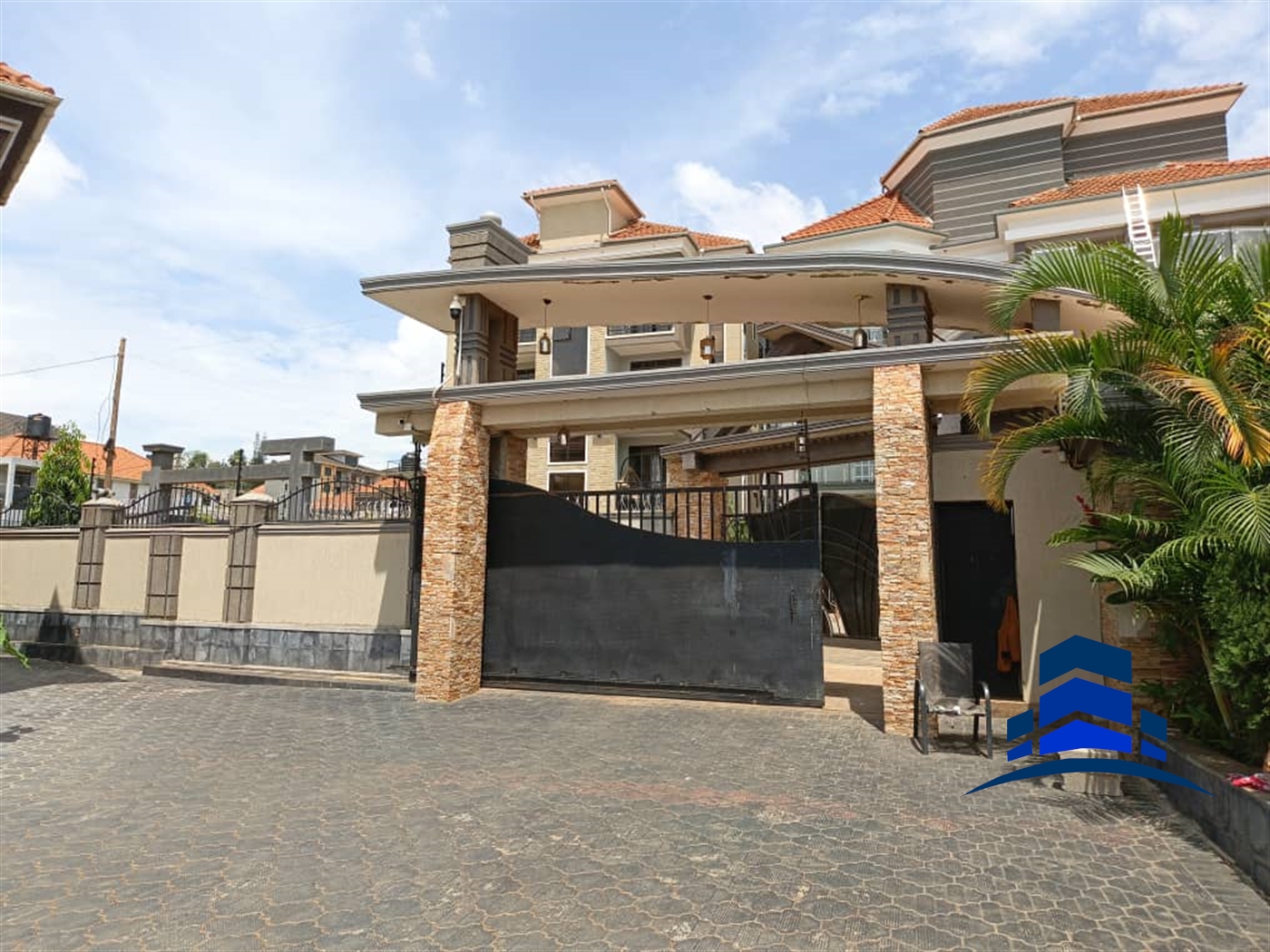 Mansion for sale in Kyanja Kampala