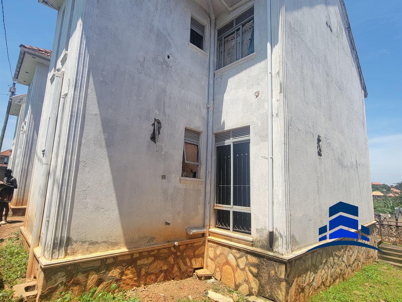 Duplex for sale in Kyanga Kampala