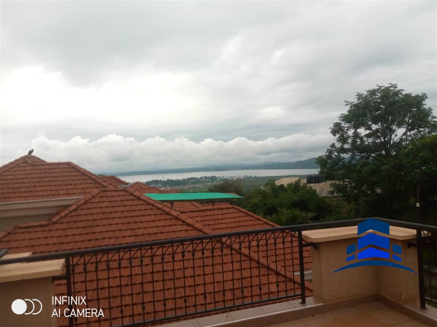 Mansion for sale in Munyonyo Kampala