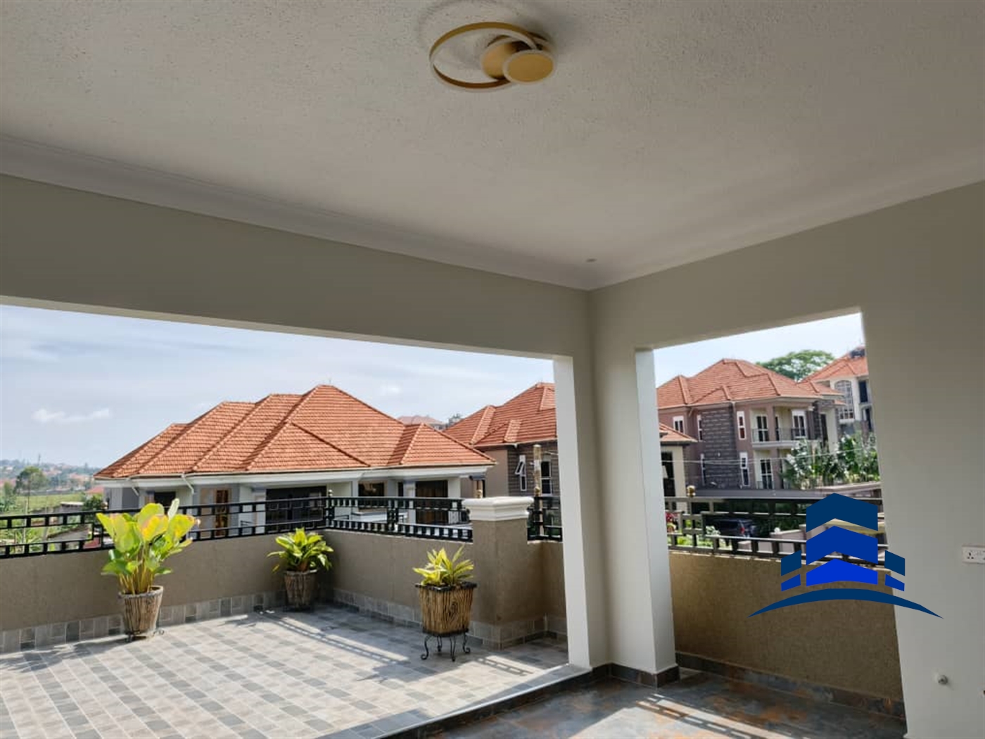 Mansion for sale in Kisaasi Kampala