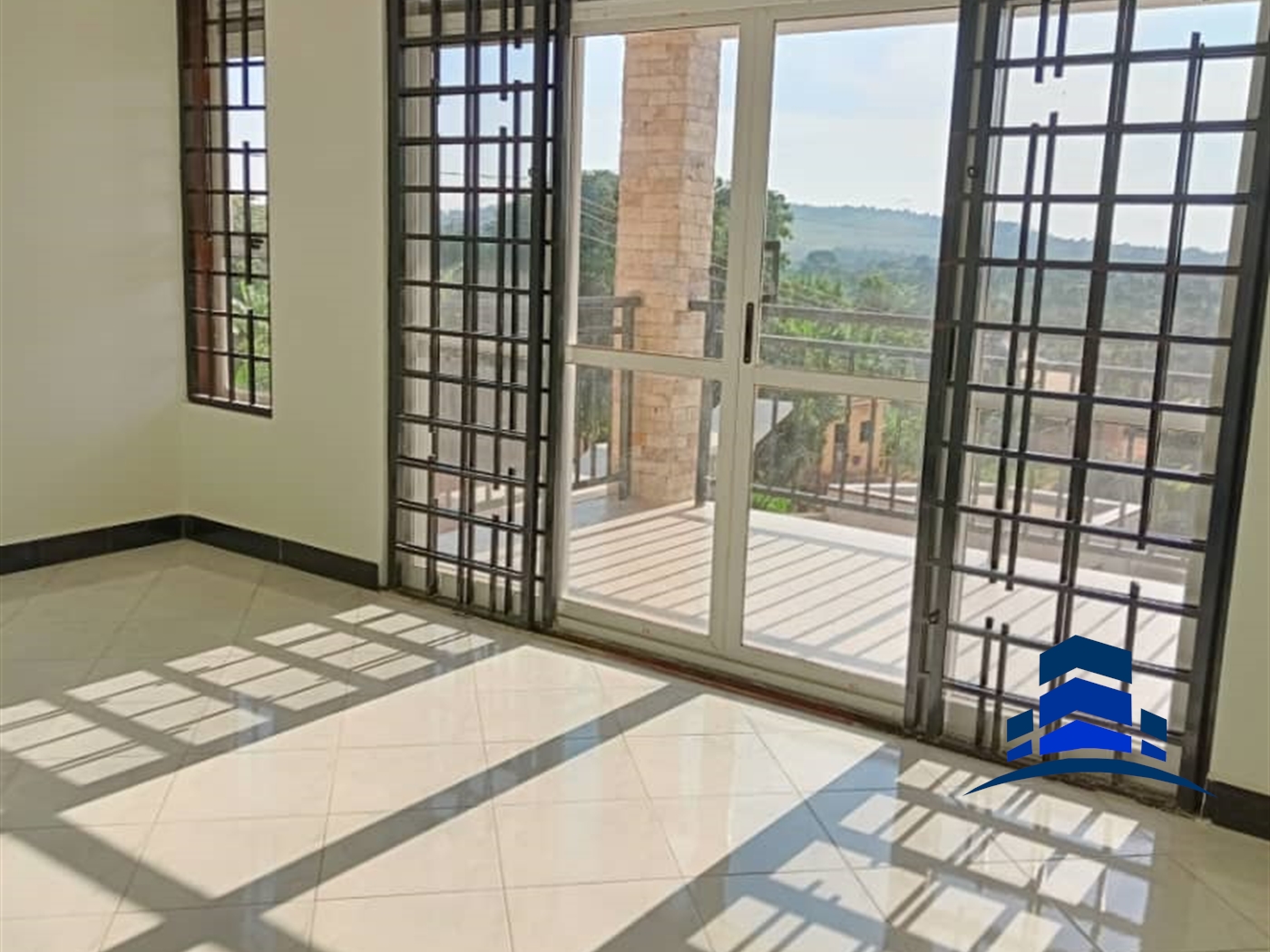 Storeyed house for sale in Kitende Wakiso