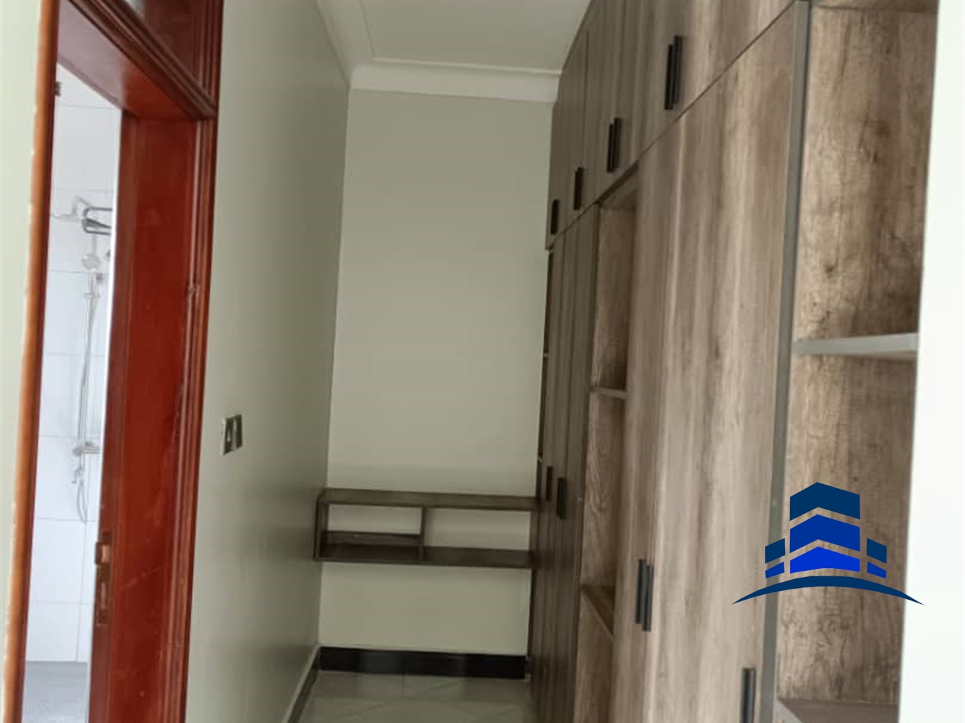 Storeyed house for sale in Kitende Wakiso