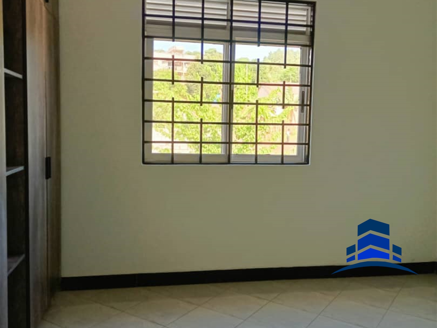 Storeyed house for sale in Kitende Wakiso