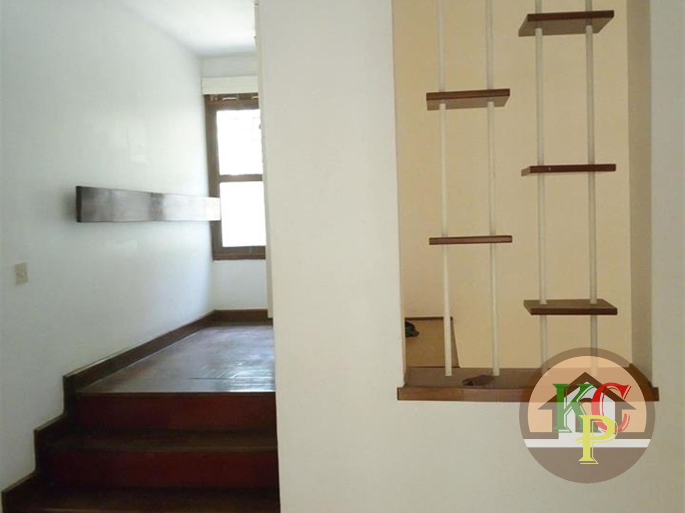 Town House for rent in Kololo Kampala