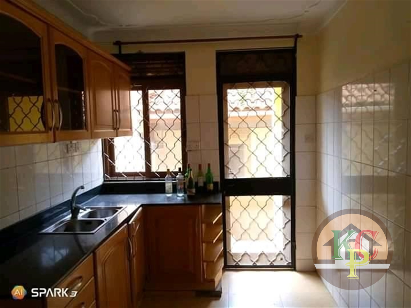 Mansion for rent in Muyenga Kampala