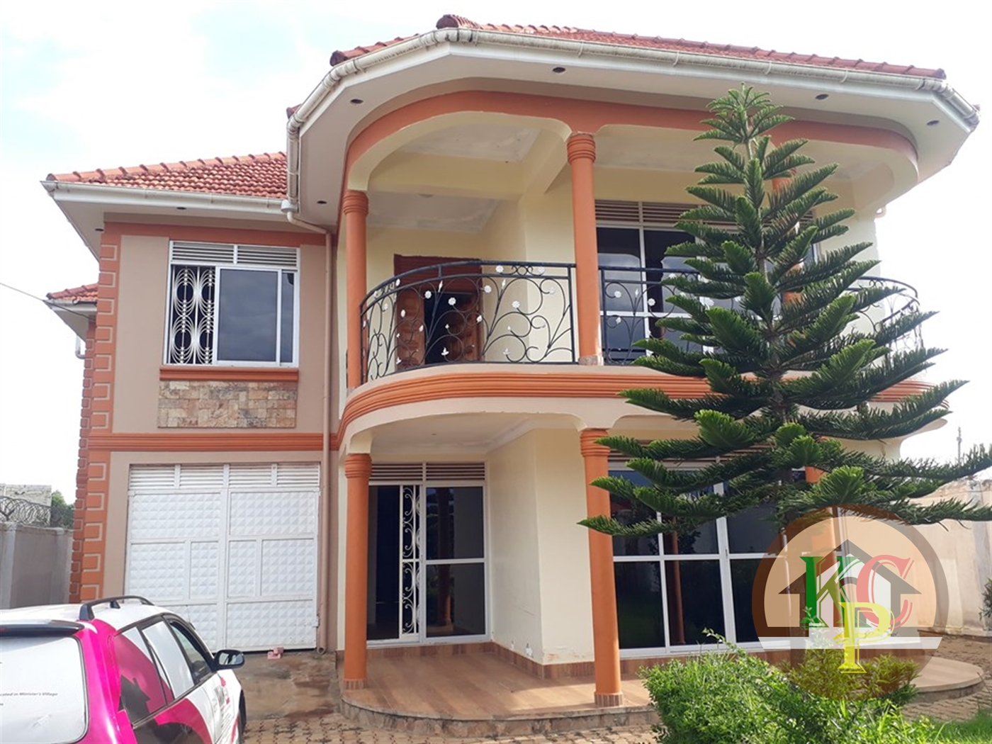 Mansion for rent in Kawuku Wakiso