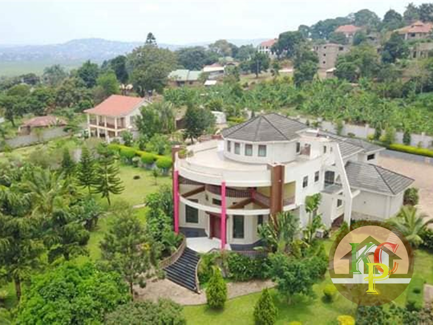 Mansion for sale in Lubowa Wakiso