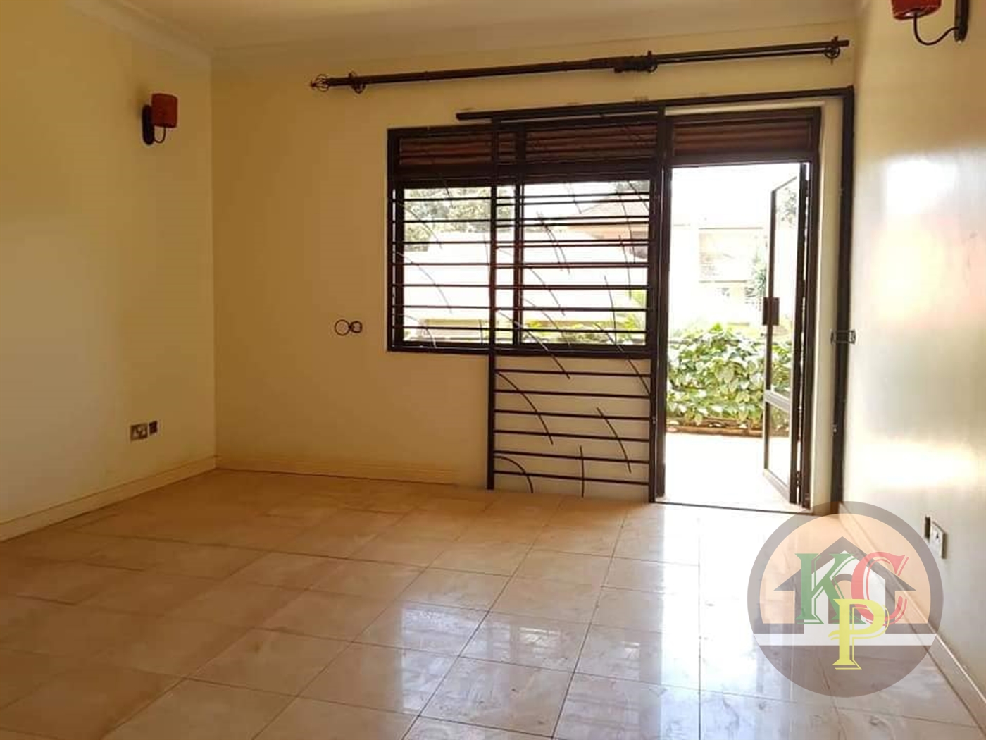 Duplex for rent in Ntinda Kampala