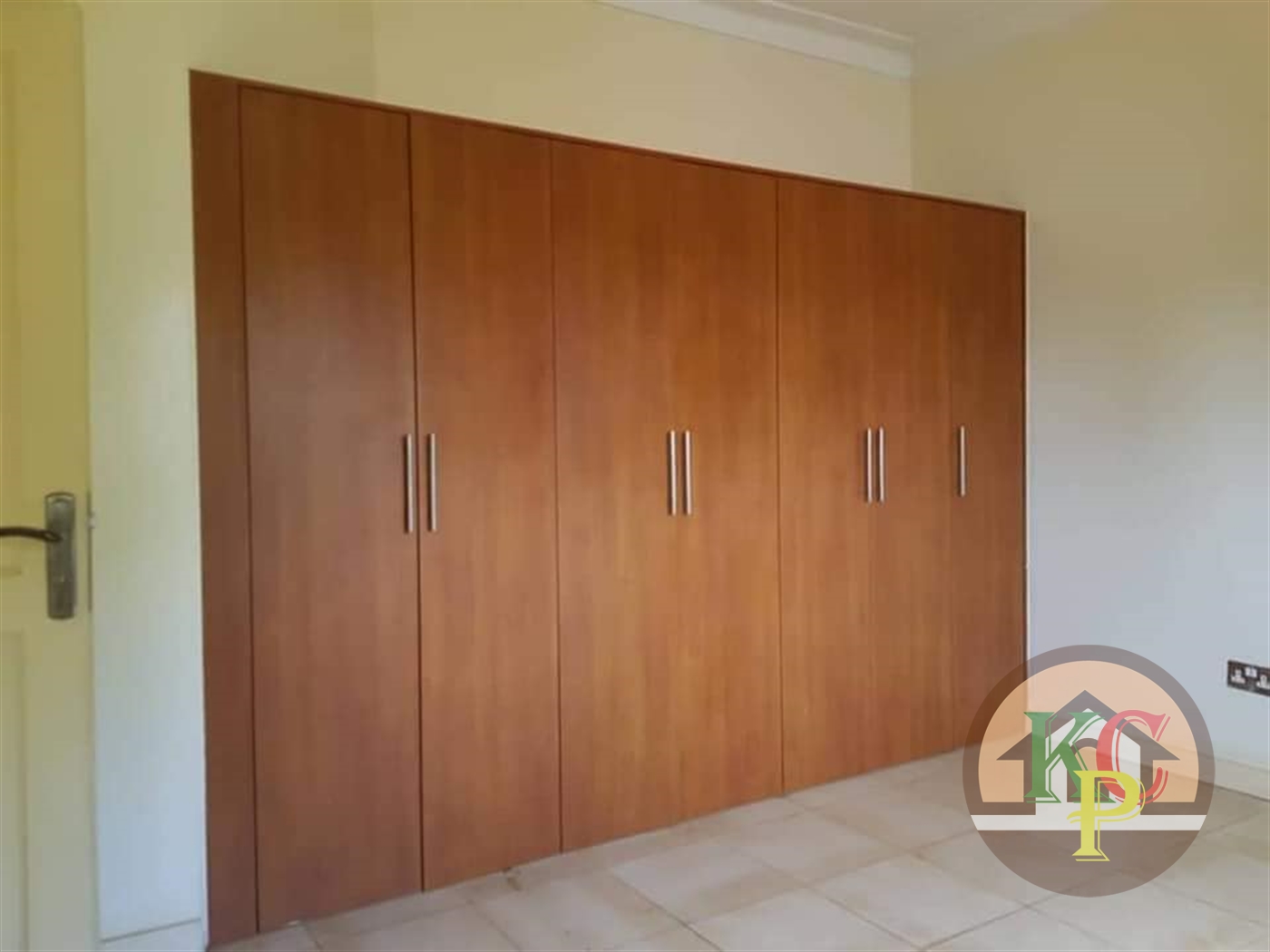 Duplex for rent in Ntinda Kampala