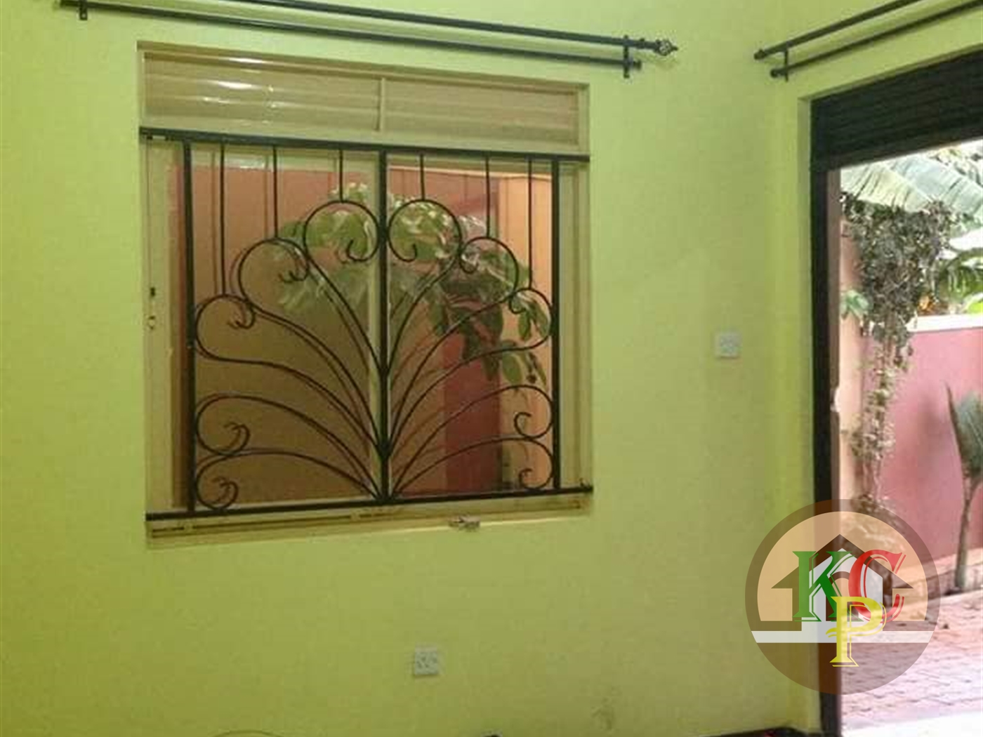 Semi Detached for rent in Kyanja Kampala