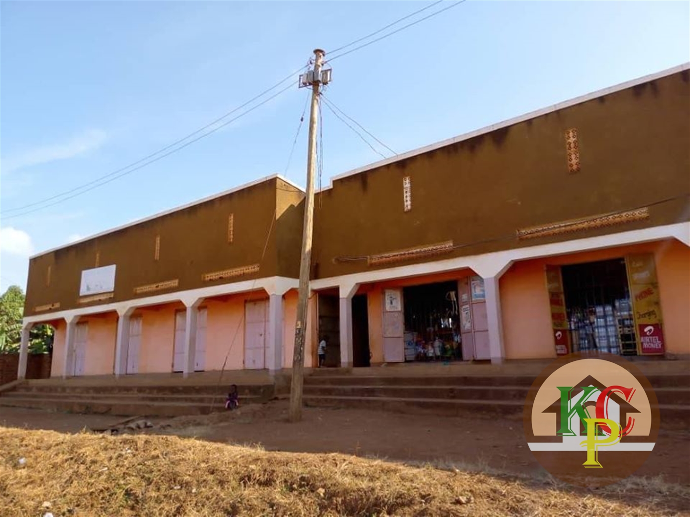 Shop for sale in Kajjansi Wakiso