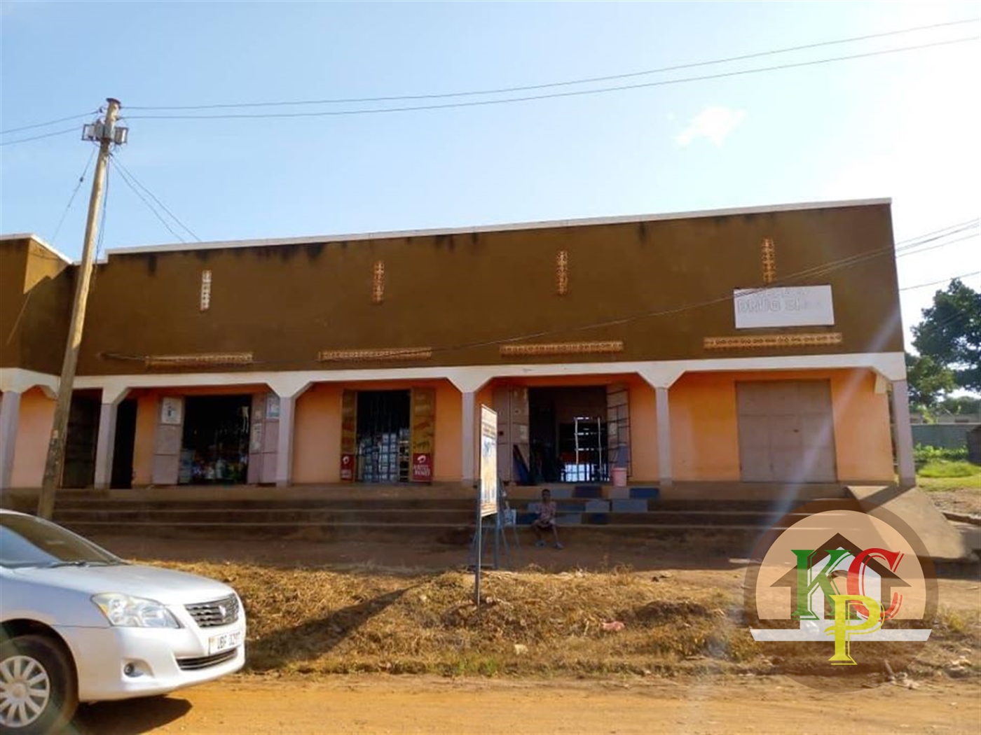 Shop for sale in Kajjansi Wakiso