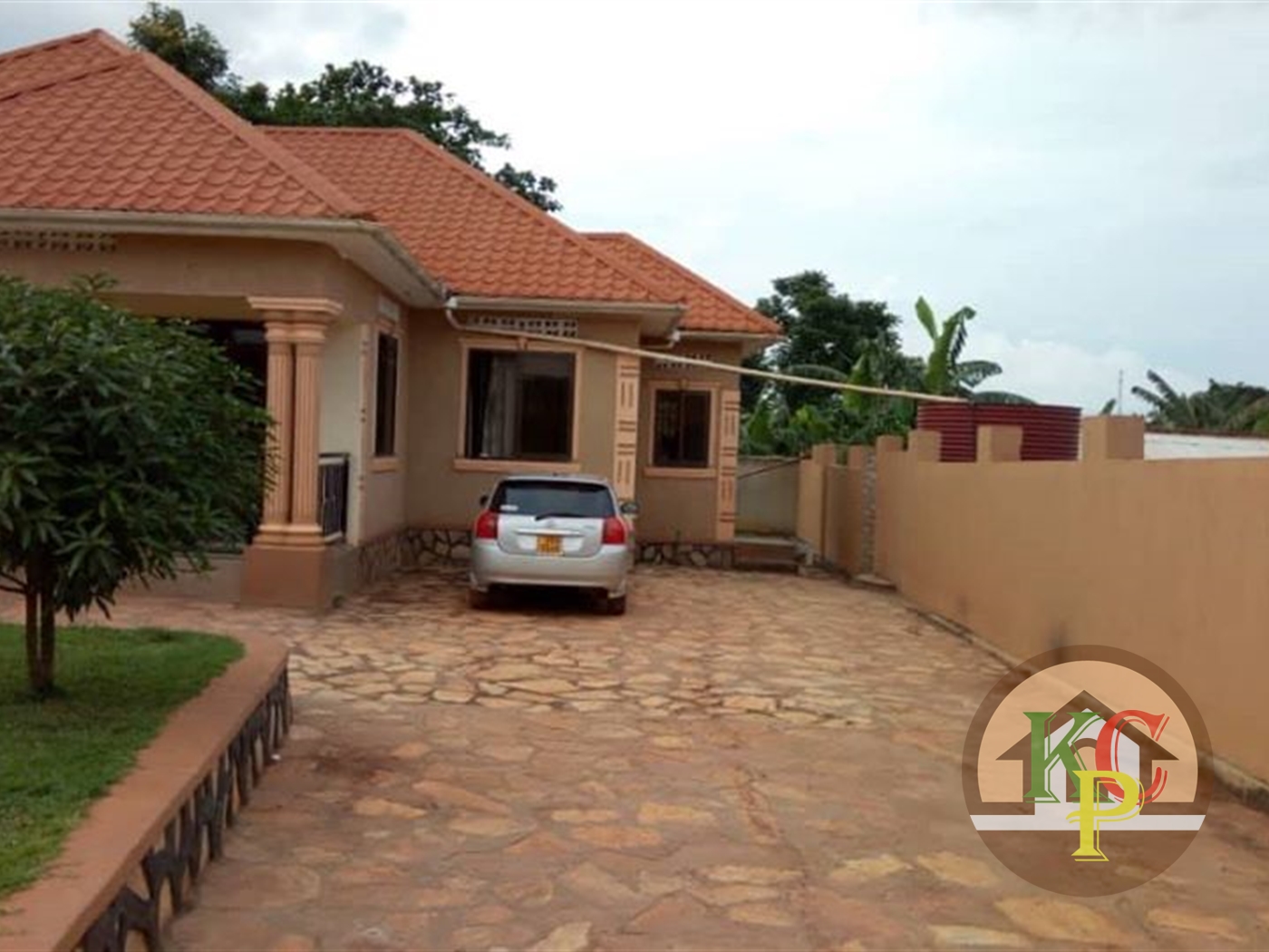 Bungalow for sale in Buwaate Kampala