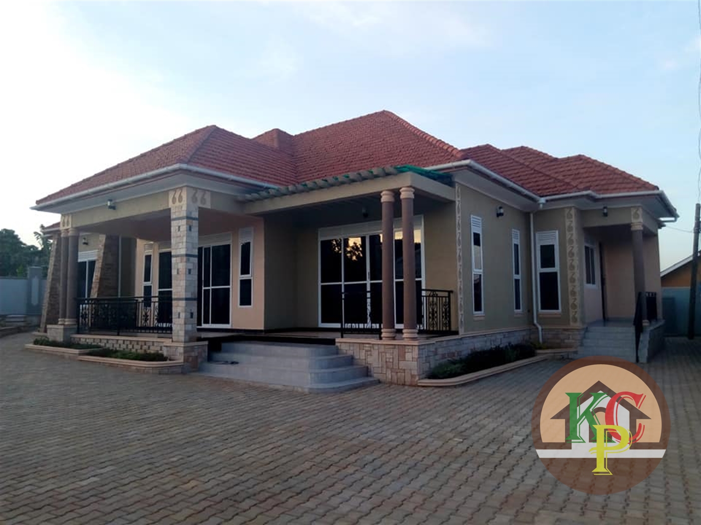 Bungalow for sale in Kitende Wakiso