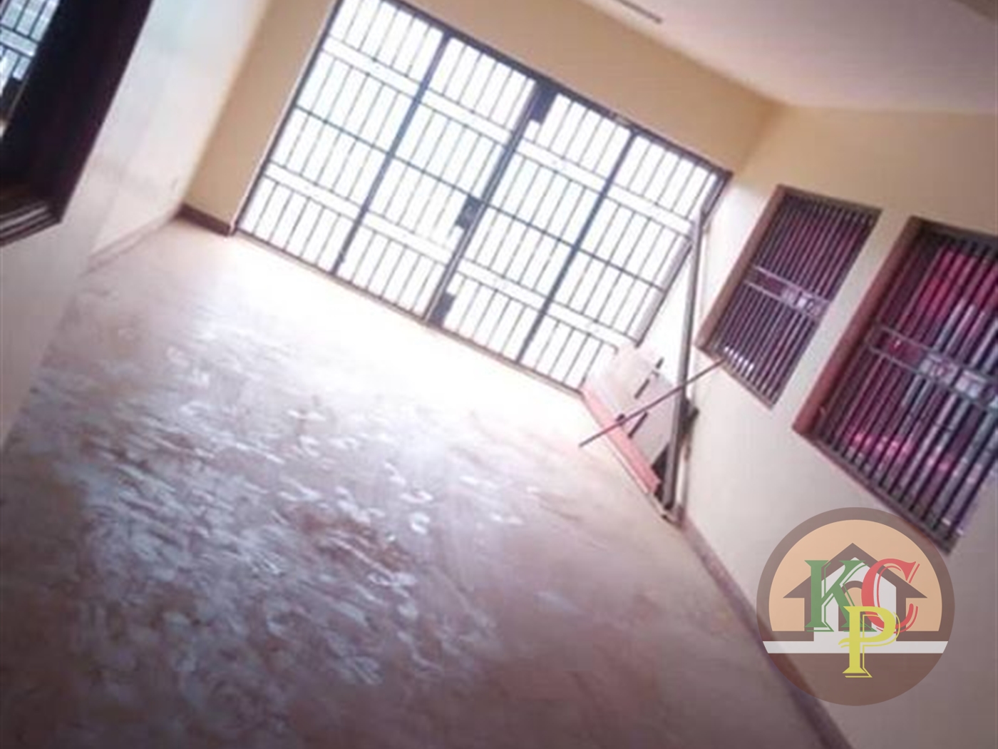 Shop for rent in Kamwokya Kampala