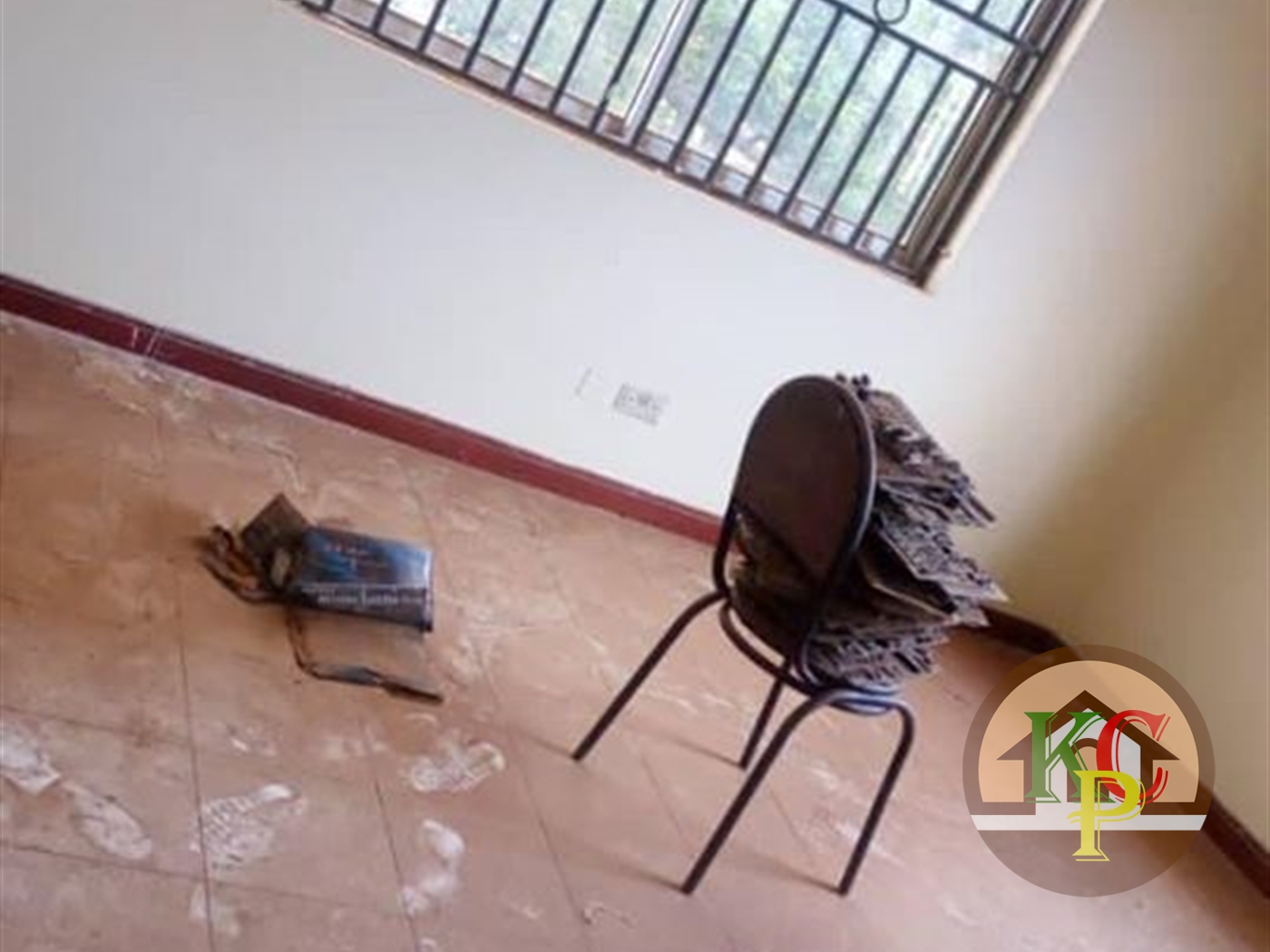 Shop for rent in Kamwokya Kampala