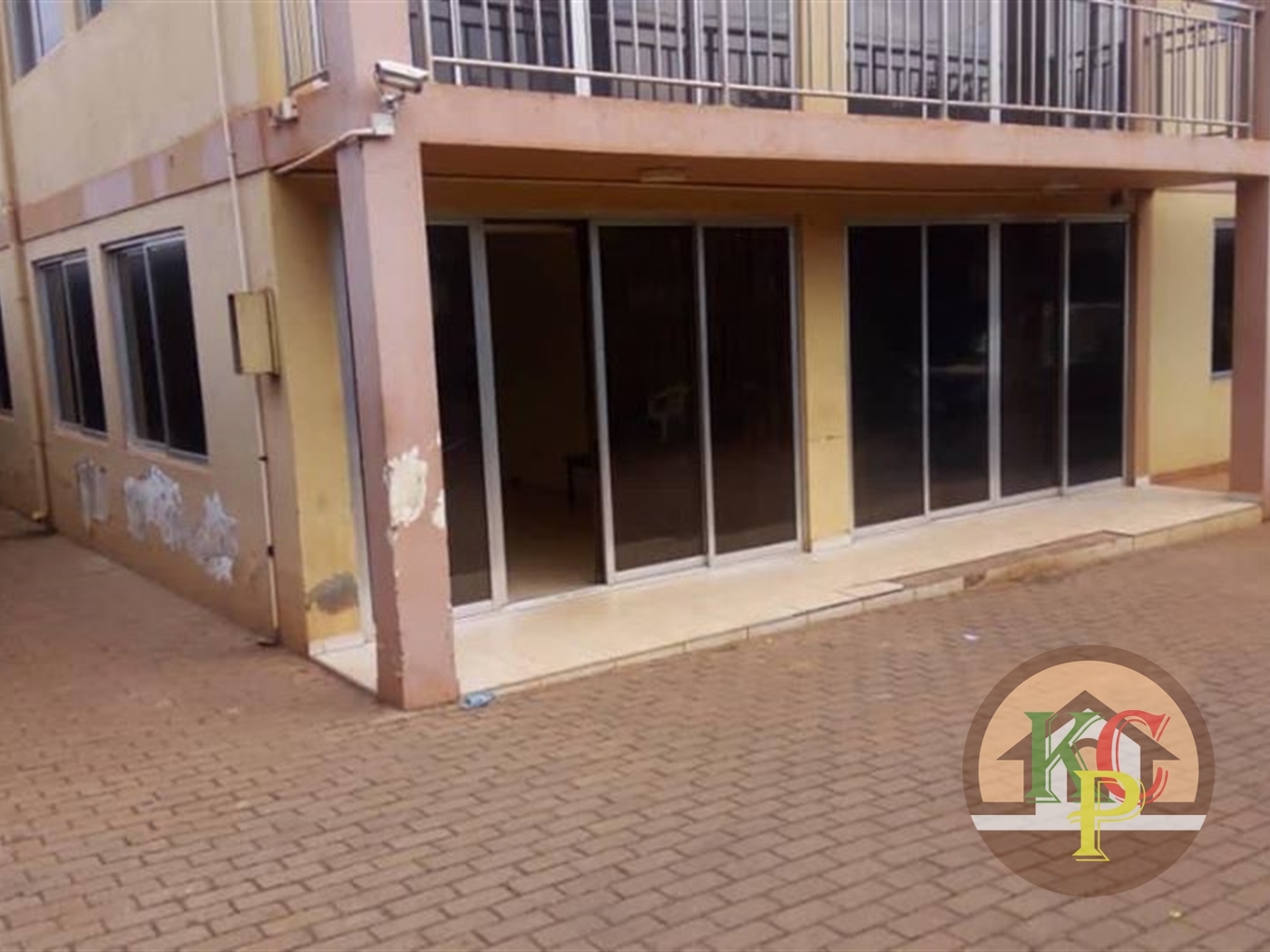 Shop for rent in Kamwokya Kampala