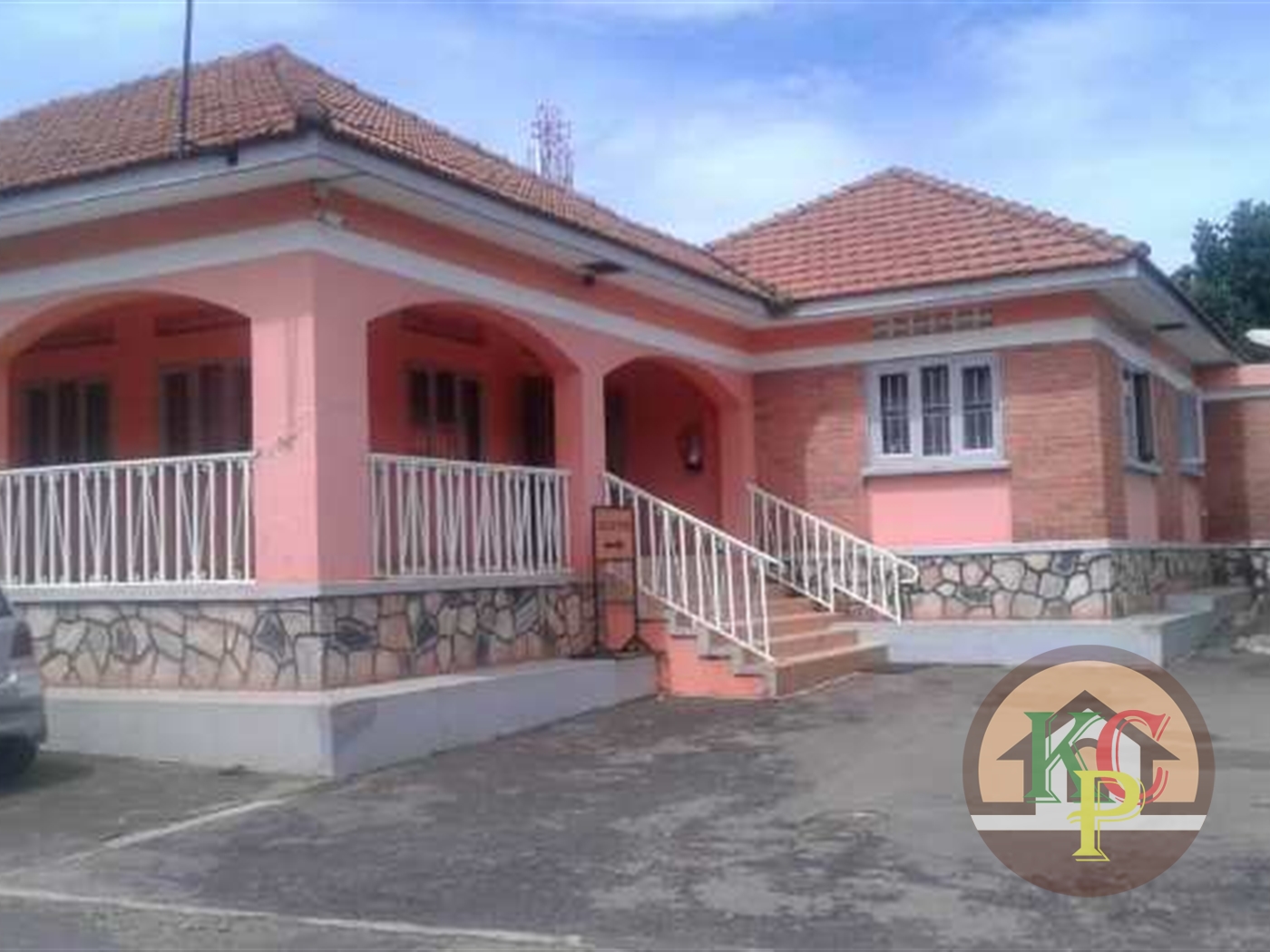 Bungalow for sale in Naguru Kampala