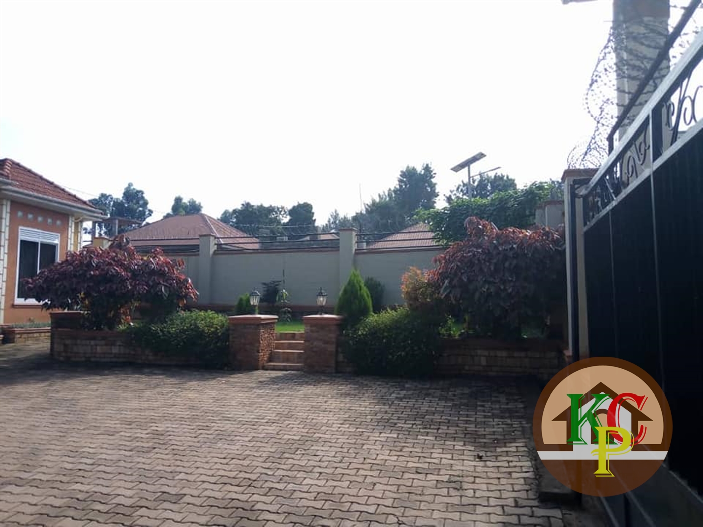 Bungalow for rent in Kira Wakiso