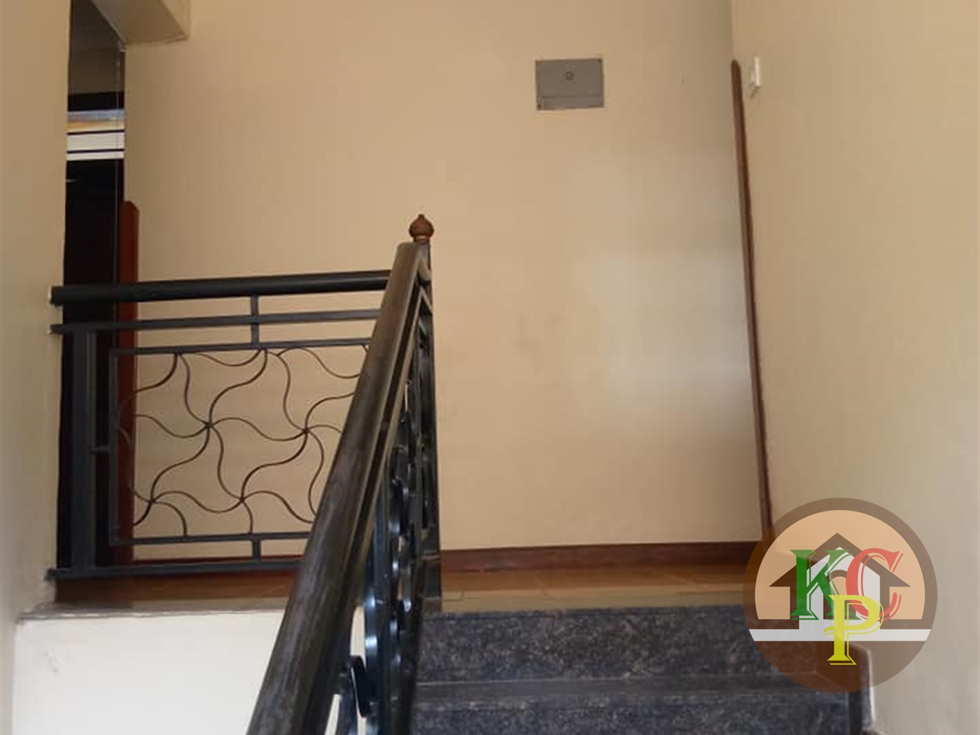 Mansion for rent in Muyenga Kampala