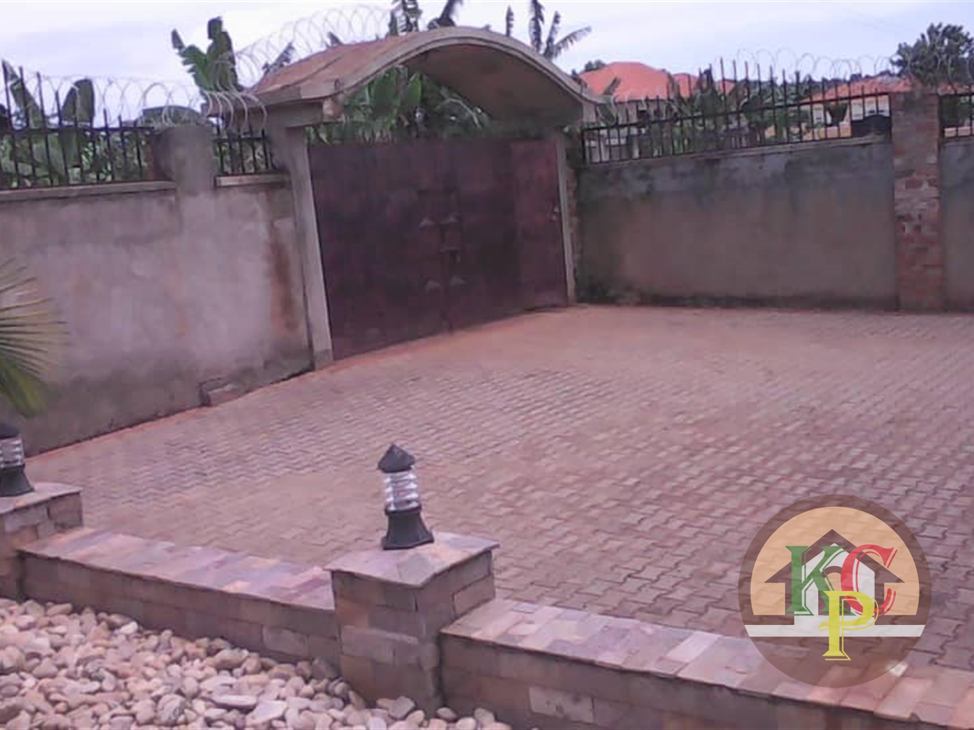 Semi Detached for sale in Entebbe Wakiso