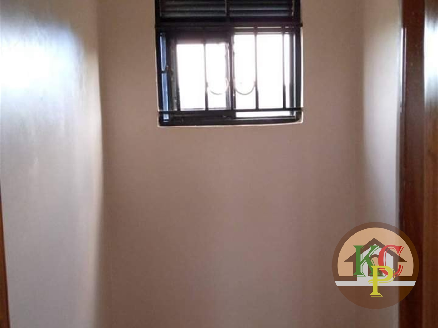 Semi Detached for rent in Bweyogerere Wakiso