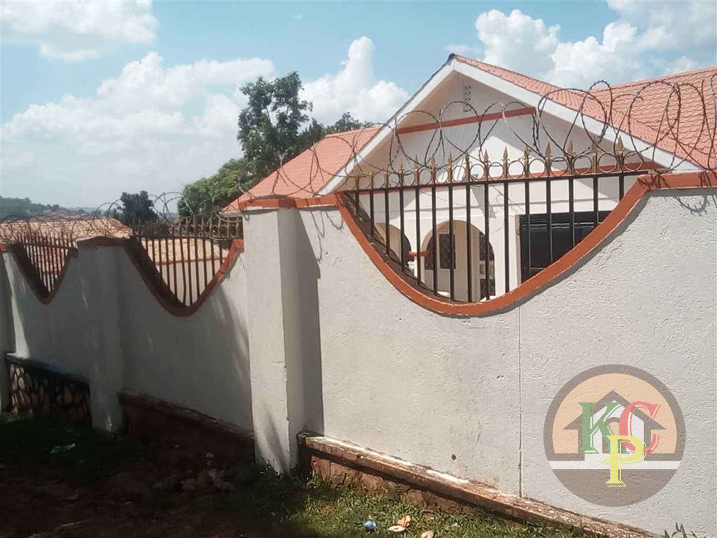 Bungalow for rent in Bweyogerere Wakiso