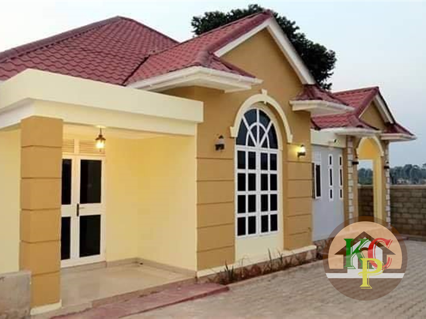 Semi Detached for rent in Mpererwe Kampala