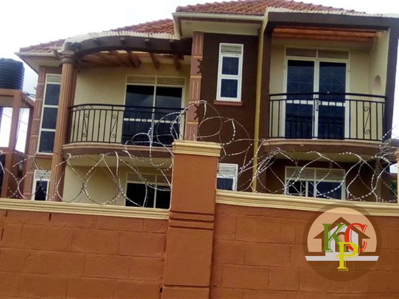 Mansion for rent in Kira Wakiso