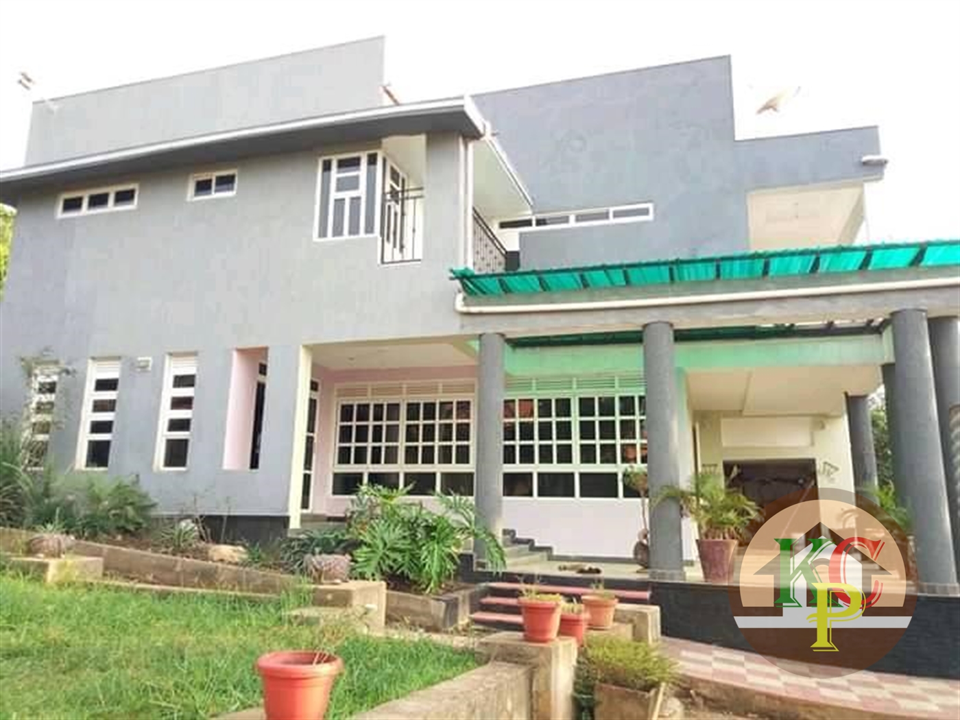 Mansion for rent in Kira Wakiso