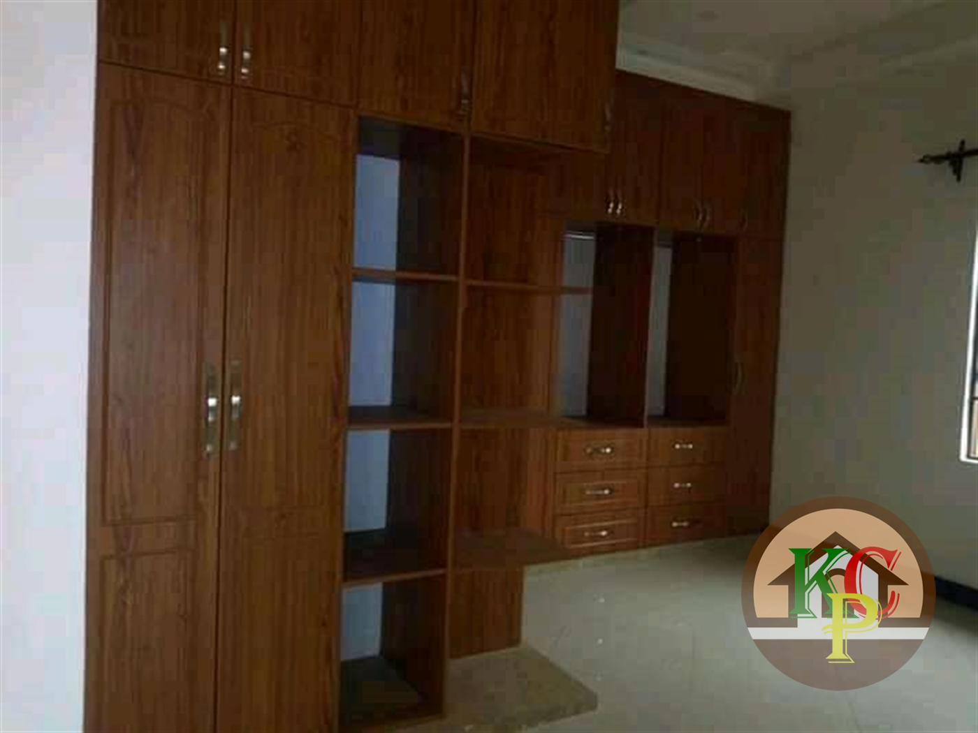 Mansion for rent in Najjera Kampala