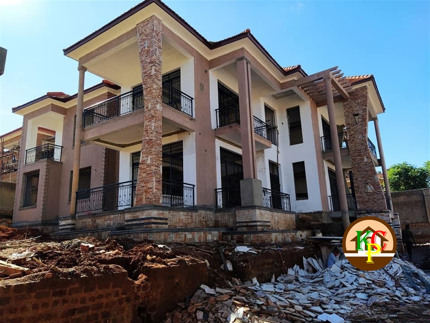 Mansion for sale in Kisaasi Kampala