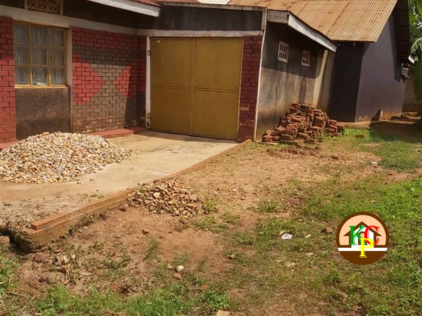 Bungalow for sale in Mulago Kampala