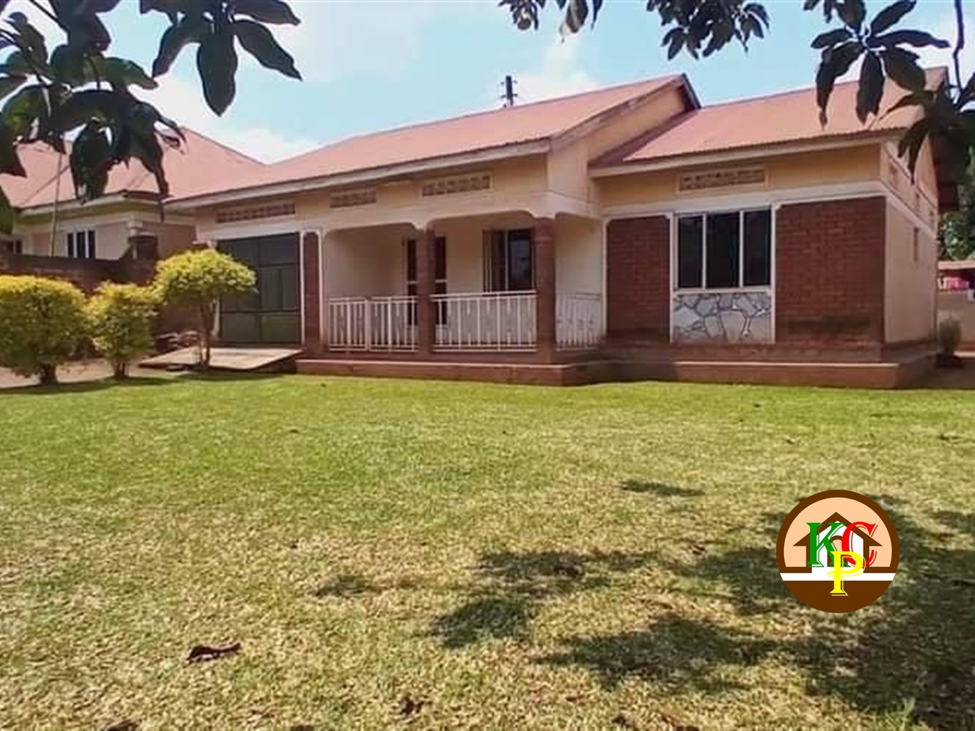 Bungalow for sale in Gayaza Wakiso