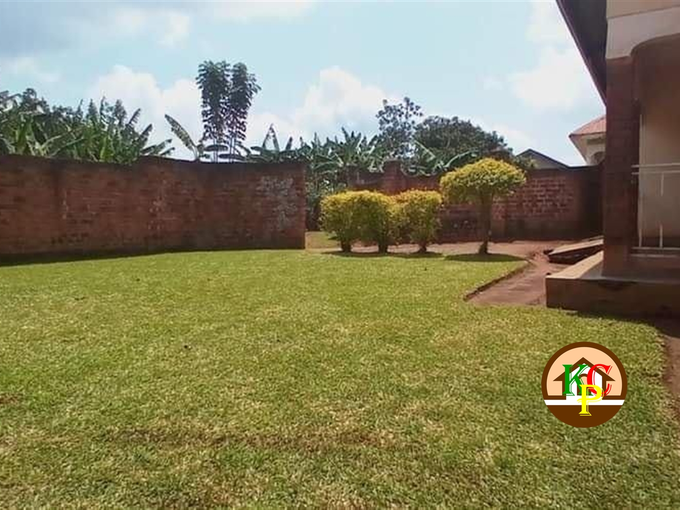 Bungalow for sale in Gayaza Wakiso