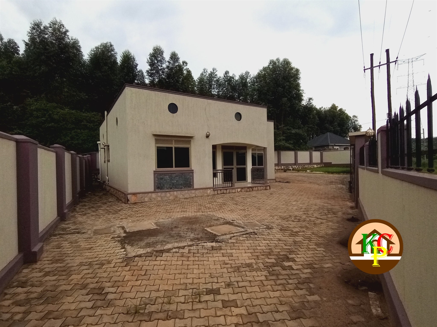 Bungalow for sale in Kira Wakiso