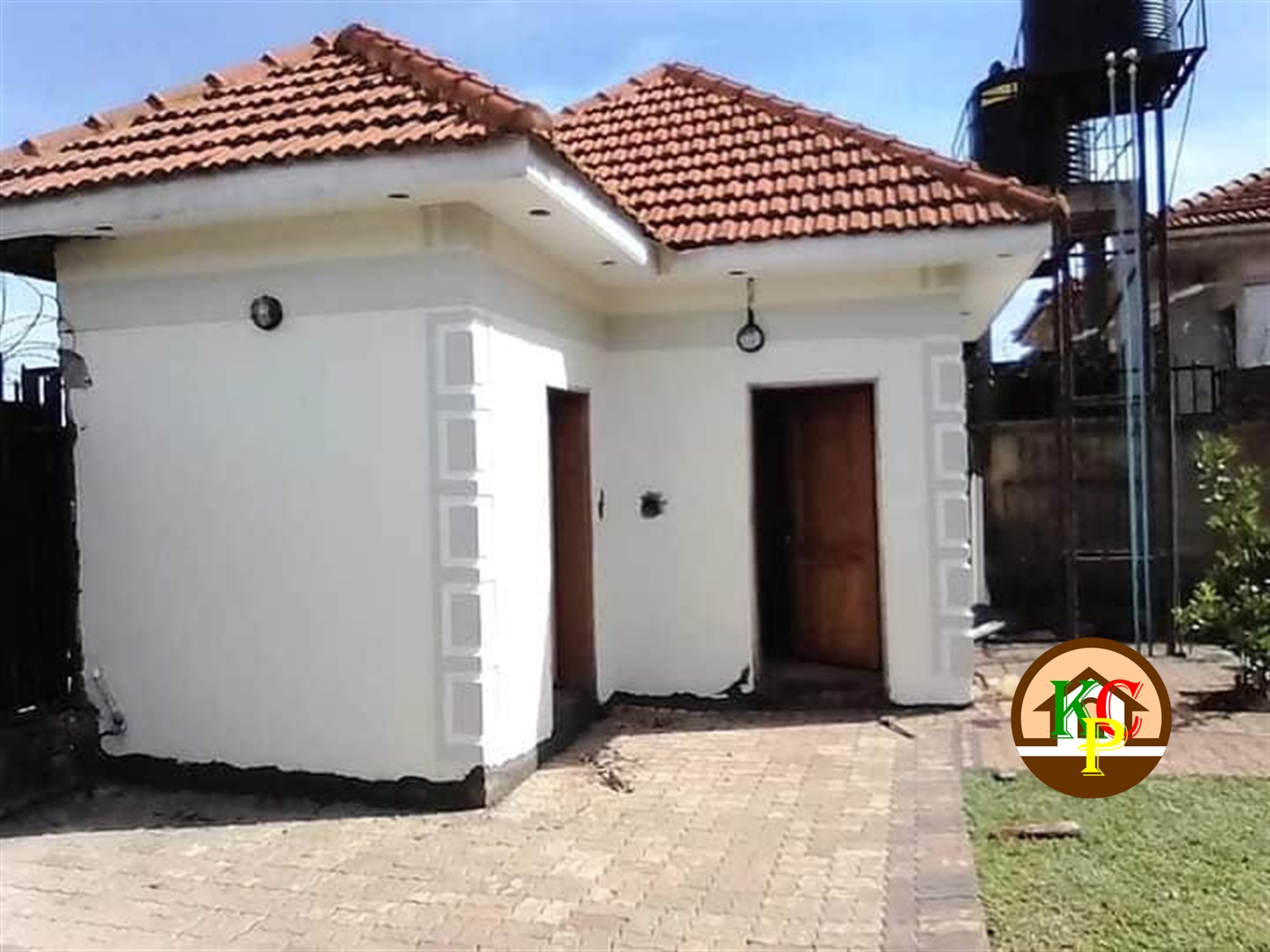 Bungalow for sale in Bwebajja Wakiso